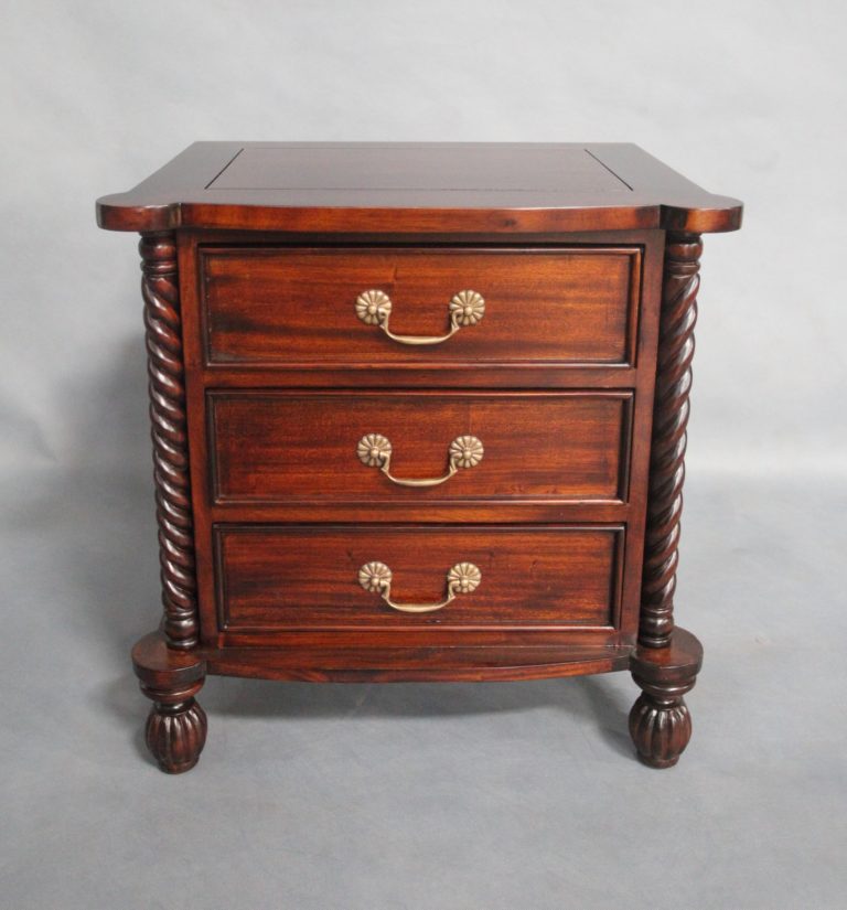 Solid Mahogany Wood Bedside Table Turendav Australia Antique