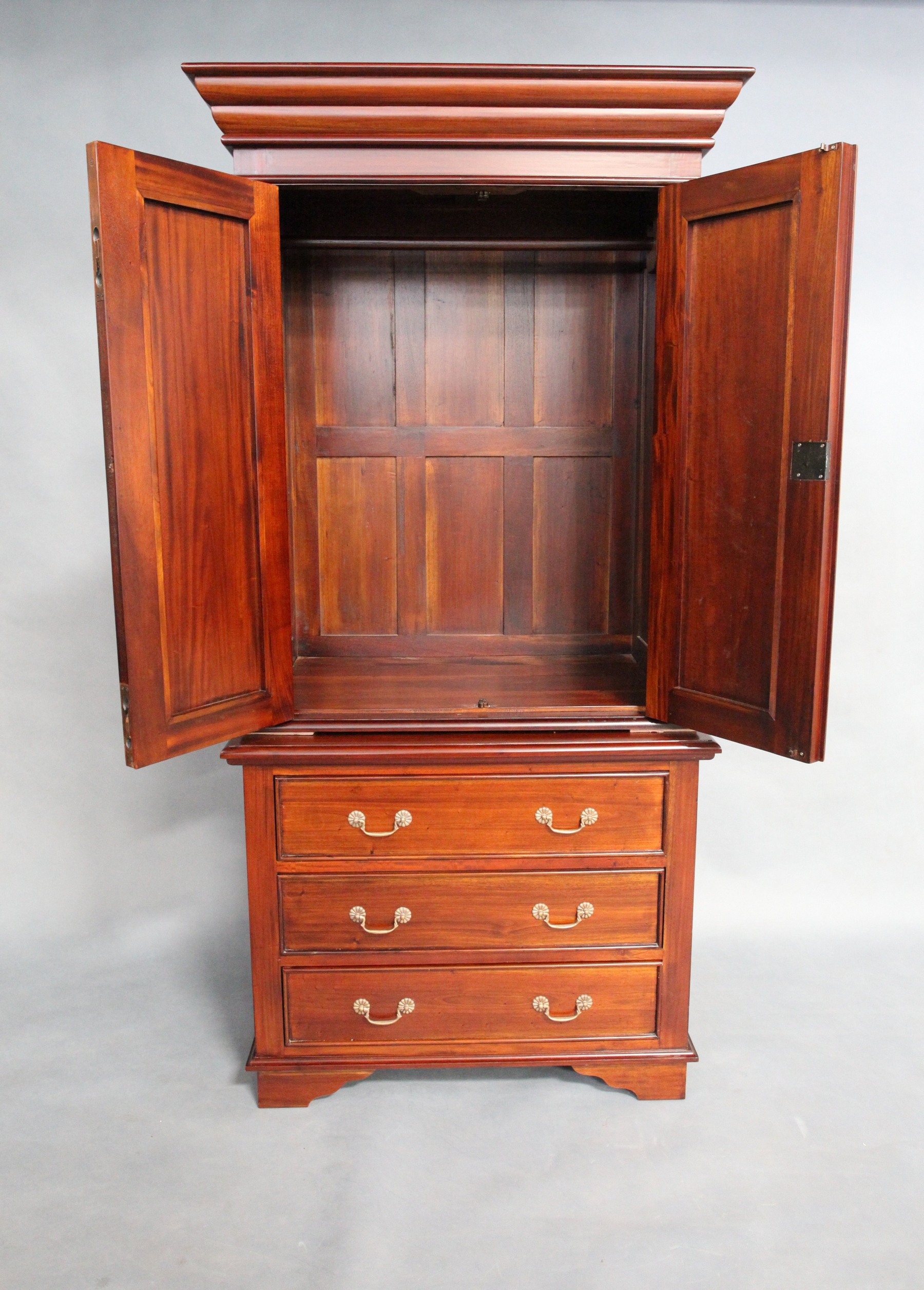 Solid Mahogany Wood 2 Door & 3 Drawers Wardrobe | Turendav Australia